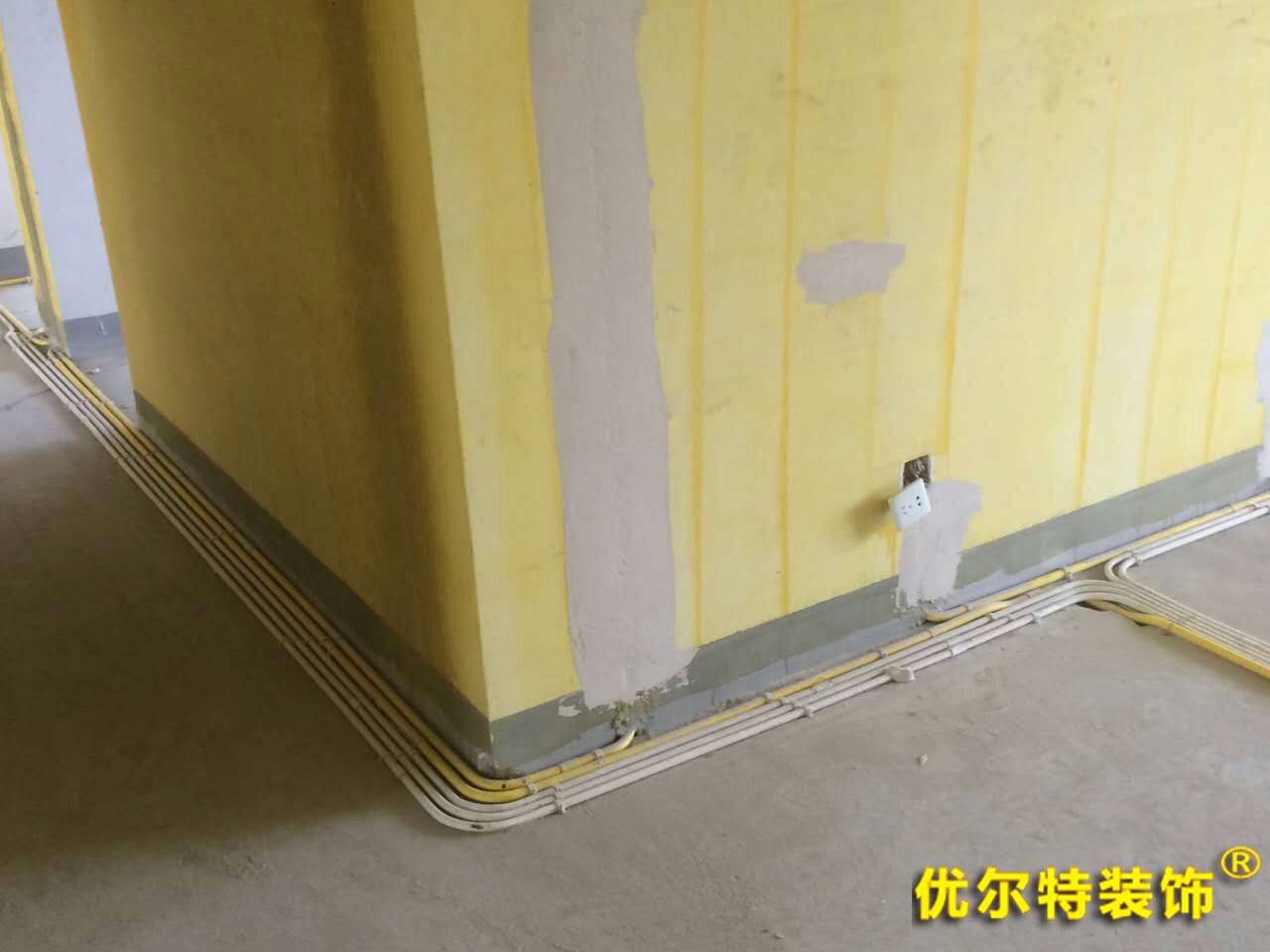 墻面頂面處理及弱電改造